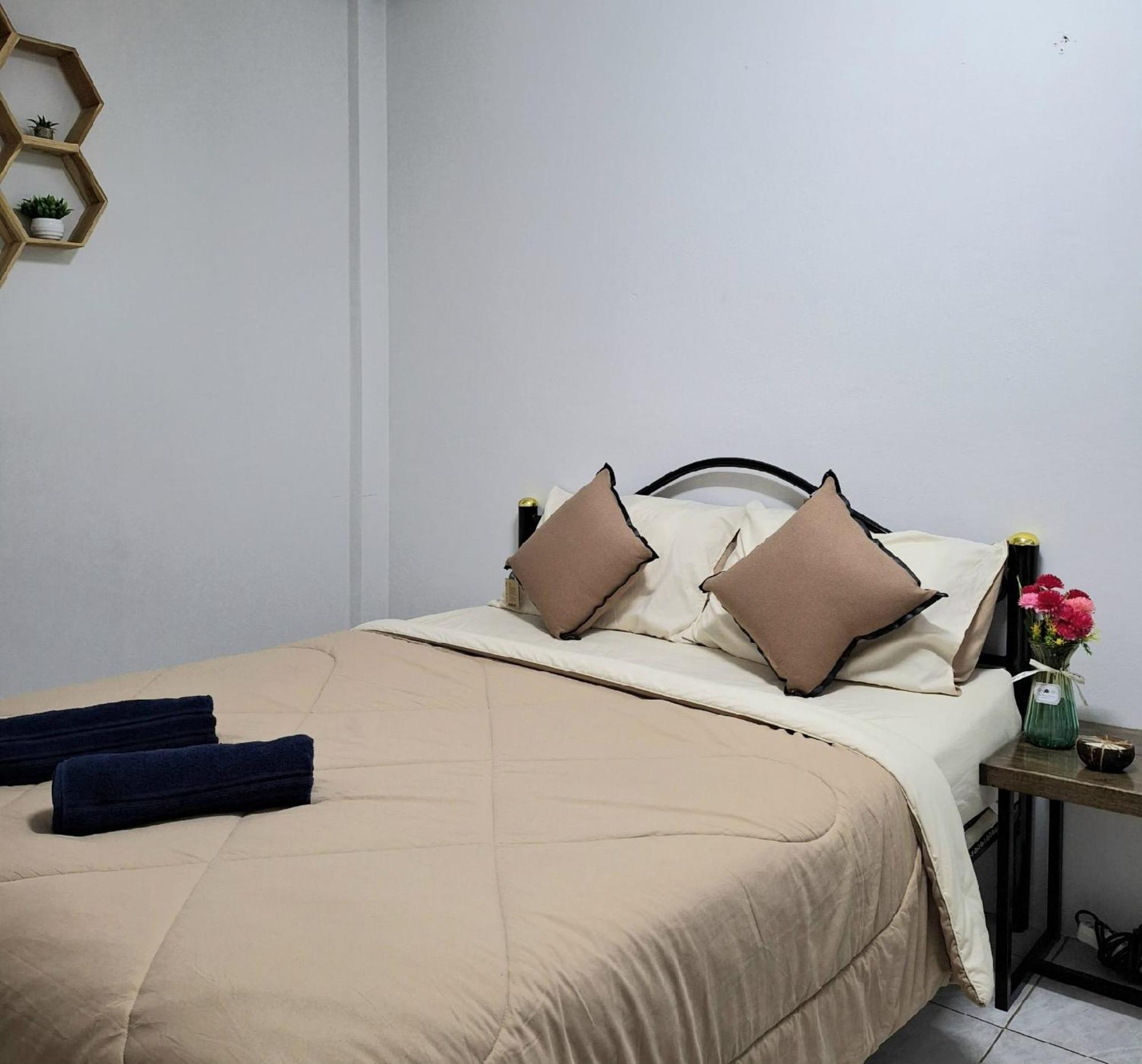 Jungle Cafe And Guesthouse Πράτσουατ Κίρι Χαν Εξωτερικό φωτογραφία