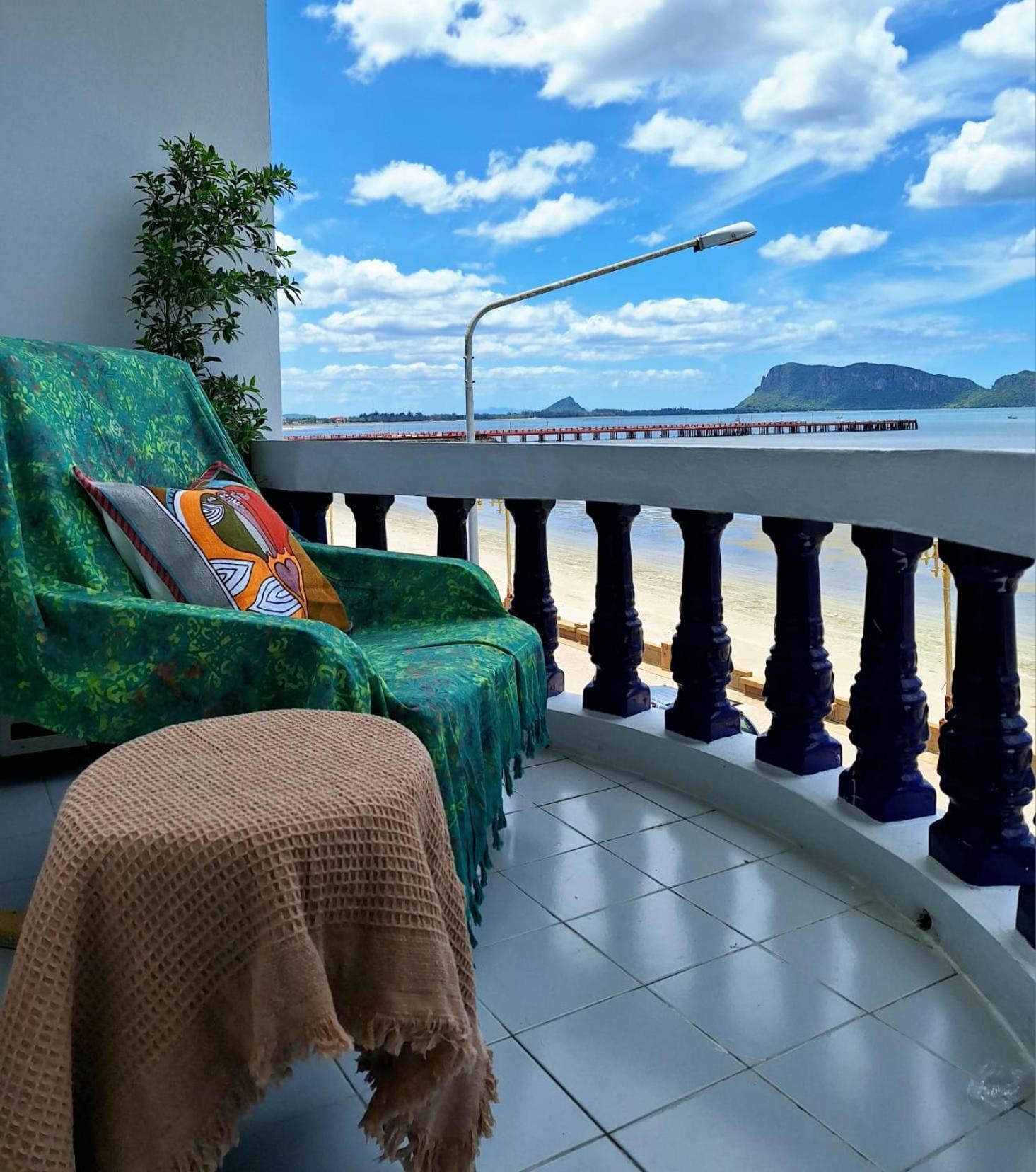 Jungle Cafe And Guesthouse Πράτσουατ Κίρι Χαν Εξωτερικό φωτογραφία